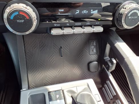 Certified 2024 Toyota Tacoma SR5 image 24