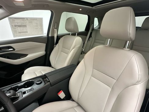 New 2026 Nissan Rogue Dark Armor AWD/4WD image 9