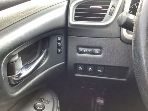 Used 2018 Nissan Murano Platinum AWD/4WD image 30