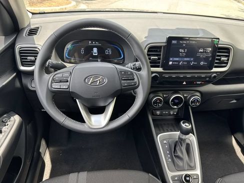 New 2026 Hyundai Venue SEL FWD image 22