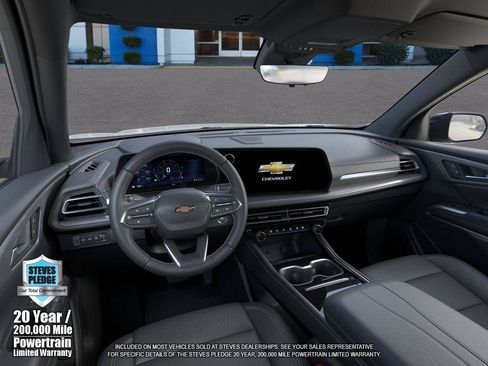 New 2026 Chevrolet Traverse LT w/ Driver Confidence Package AWD/4WD image 15