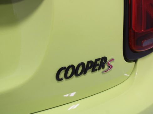 Used 2024 MINI Cooper S FWD image 19