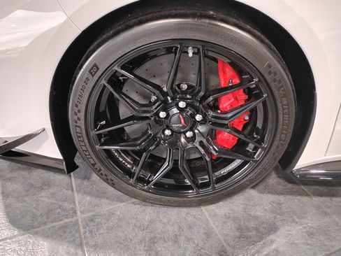 New 2026 Chevrolet Corvette Z06 w/ Z07 Performance Package image 18