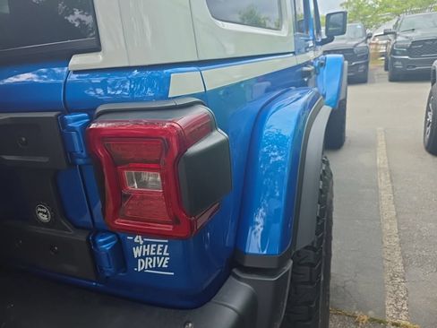 New 2026 Jeep Wrangler Unlimited Rubicon AWD/4WD image 25