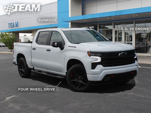 New 2026 Chevrolet Silverado 1500 RST w/ Redline Edition AWD/4WD image 2