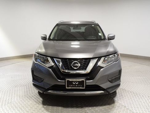 Used 2017 Nissan Rogue SV AWD/4WD image 6