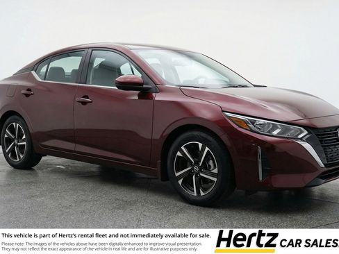 Used 2025 Nissan Sentra SV image 1