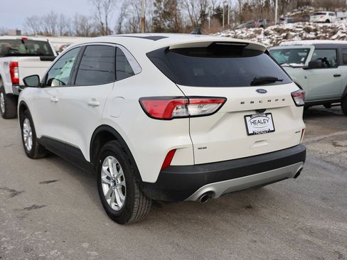 Used 2022 Ford Escape SE w/ Convenience Package image 5