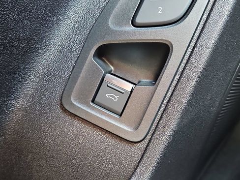 New 2026 Audi Q3 quattro 2.0T AWD/4WD image 15
