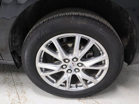 Used 2023 Buick Enclave Essence w/ Experience Buick Package image 20