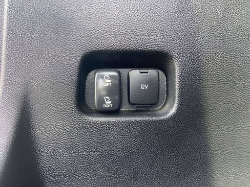 Certified 2024 Ford Edge SEL AWD/4WD image 9