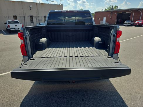 Used 2025 Chevrolet Silverado 1500 RST w/ Rally Edition AWD/4WD image 13
