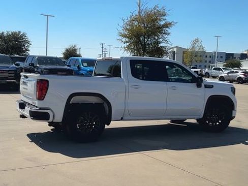 New 2026 GMC Sierra 1500 Elevation image 9