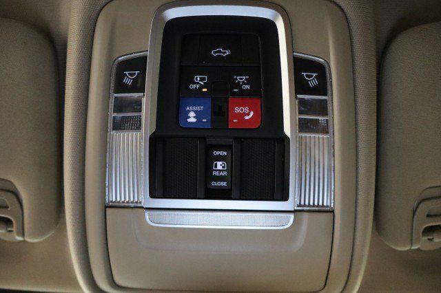 Used 2022 RAM 3500 Limited AWD/4WD image 72