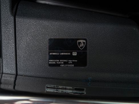 Used 2024 Lamborghini Urus Performante AWD/4WD image 52