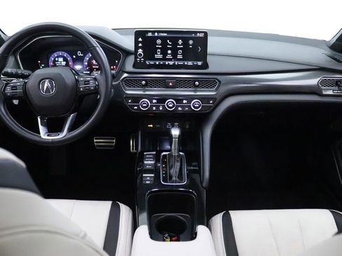 Used 2023 Acura Integra A-Spec image 17