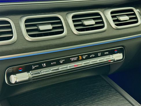 New 2026 Mercedes-Benz GLS 450 GLS 450 image 17