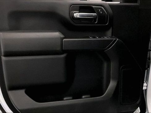 Used 2025 Chevrolet Silverado 3500 W/T image 17