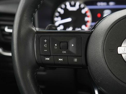 Used 2023 Nissan Rogue SV w/ SV Premium B Package image 27