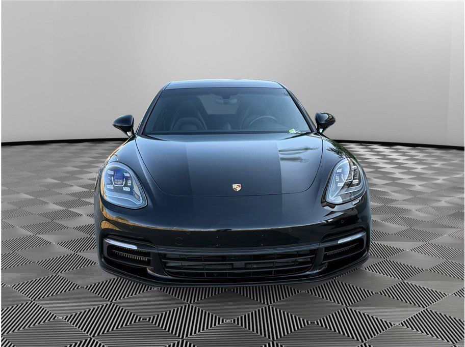 Used 2018 Porsche Panamera 4S AWD/4WD image 8