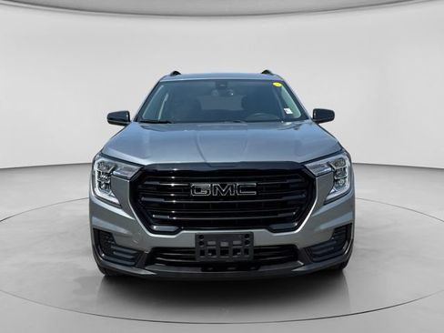 Used 2024 GMC Terrain SLE w/ Driver Convenience Package AWD/4WD image 26