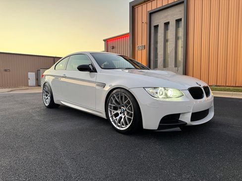 Used 2008 BMW M3 Coupe RWD image 2