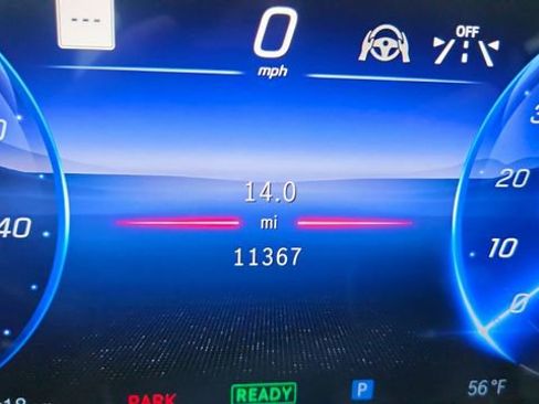 Used 2022 Mercedes-Benz EQS 450+ Sedan image 38