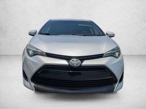 Used 2016 Toyota Corolla L FWD image 2