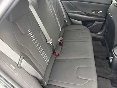 Used 2024 Hyundai Elantra SEL FWD image 23