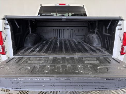 Used 2019 Ford F150 Lariat w/ Equipment Group 502A Luxury image 14