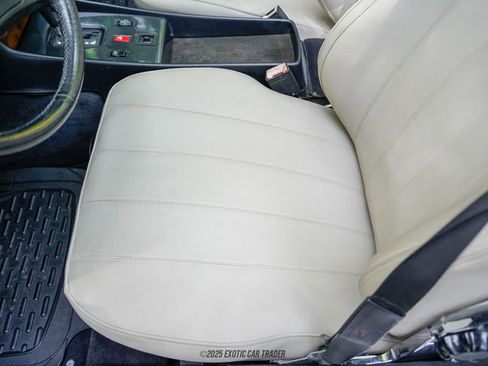 Used 1986 Mercedes-Benz 560 SL image 30