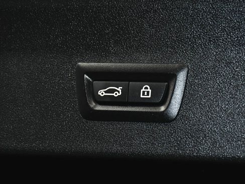 Used 2023 BMW X4 M w/ Competition Package image 91