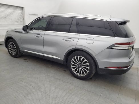 Used 2020 Lincoln Aviator Reserve w/ Elements Package Plus image 3