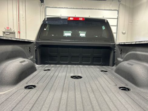 New 2025 RAM 2500 Big Horn image 30