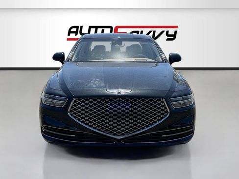 Used 2020 Genesis G90 3.3T Premium RWD image 2