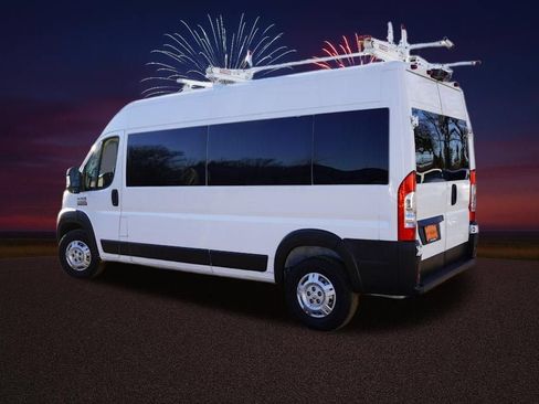 Used 2022 RAM ProMaster 2500 w/ Convenience Group FWD image 8