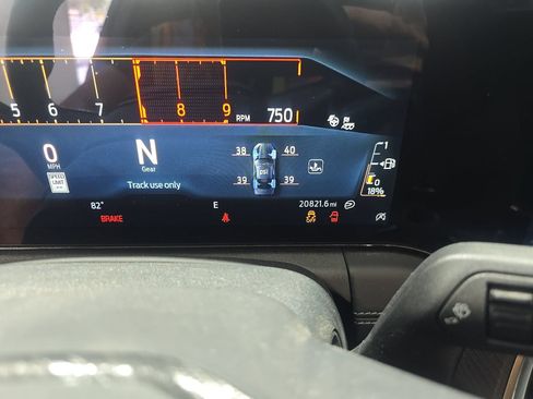 Used 2024 Ford Mustang GT Premium RWD image 7