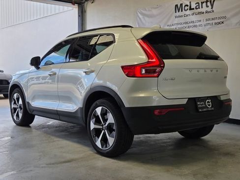 New 2026 Volvo XC40 B5 Plus w/ Protection Package Premier AWD/4WD image 3