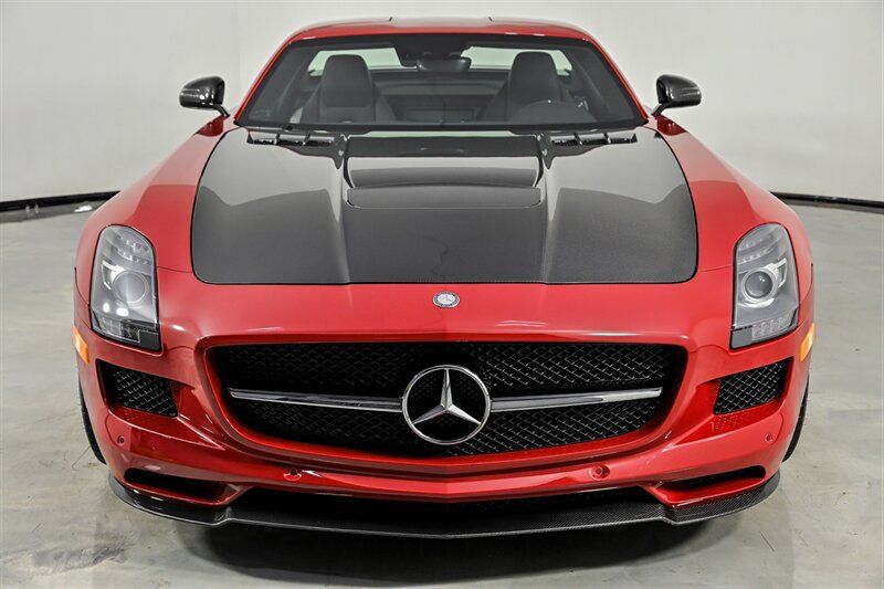 Used 2015 Mercedes-Benz SLS AMG GT Final Edition image 7