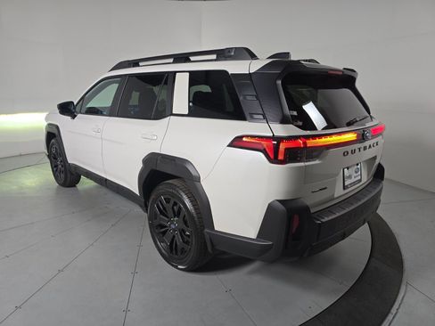 New 2026 Subaru Outback Limited XT image 3