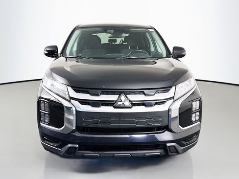 Used 2020 Mitsubishi Outlander Sport SE image 2