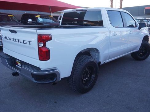Used 2019 Chevrolet Silverado 1500 LT w/ All-Star Edition AWD/4WD image 6