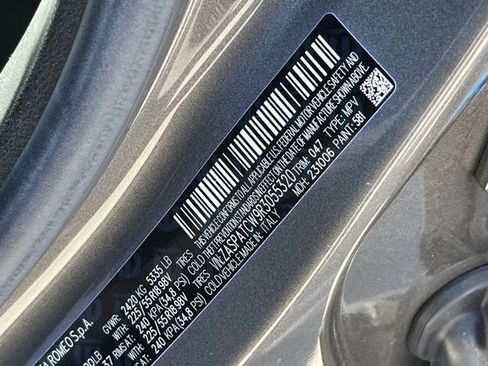 Used 2024 Alfa Romeo Tonale Ti image 36