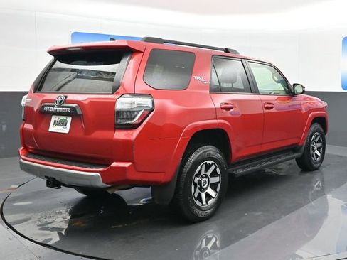 Used 2024 Toyota 4Runner TRD Off-Road Premium image 5