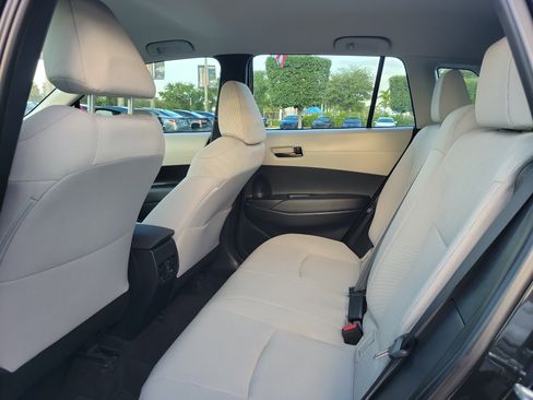Used 2024 Toyota Corolla Cross L FWD image 18
