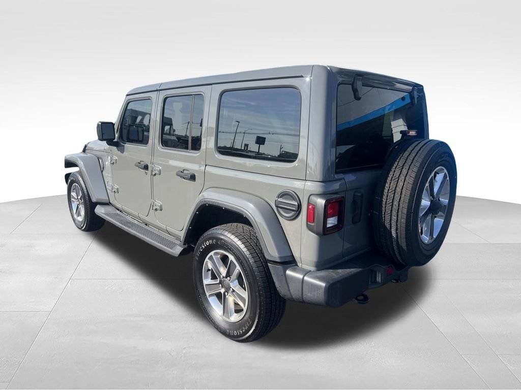 Used 2022 Jeep Wrangler Unlimited Sahara AWD/4WD image 6