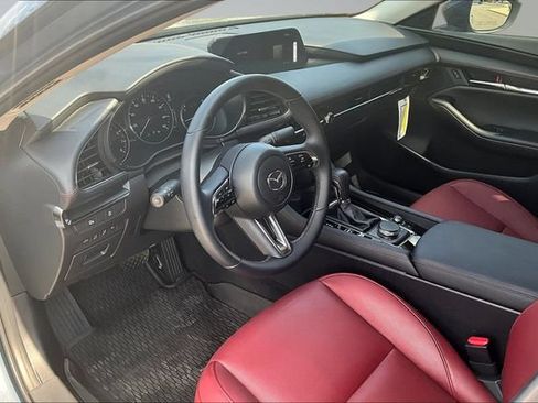 Used 2026 MAZDA MAZDA3 Carbon AWD/4WD image 17