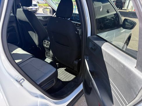 Used 2023 Ford Escape Active w/ Tech Pack #1 FWD image 29
