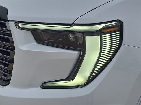 New 2026 GMC Acadia Denali Ultimate image 32