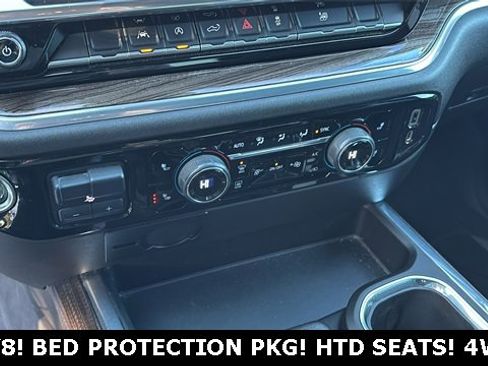 Used 2022 Chevrolet Silverado 1500 LT w/ Protection Package image 16